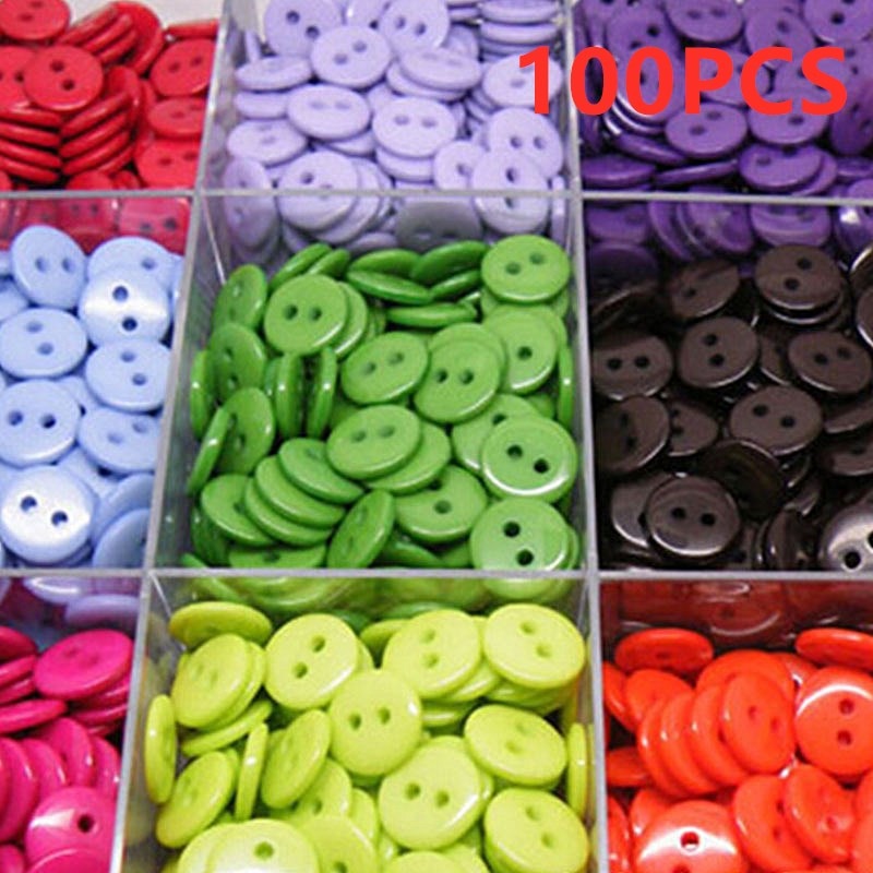 100 Stks/pak 2 Gaten Ronde Vorm Kinderen Naaien Knoppen Plastic Kleren Gereedschappen 9/11/15/20Mm kledingstuk Accessoires Willekeurige Kleur