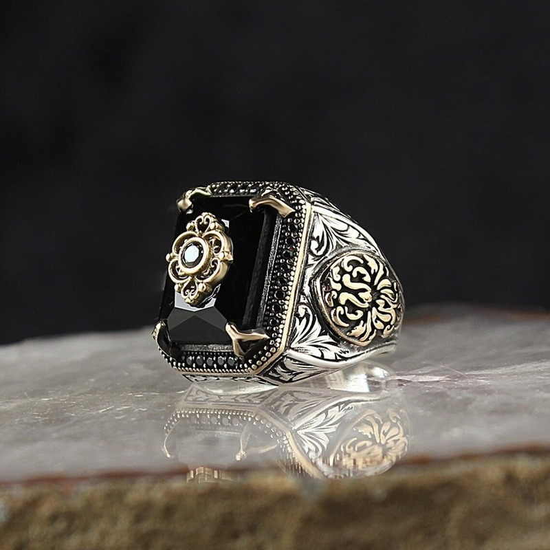 Anillo de sello turco Vintage para hombres y mujeres, anillo de águila tallada de Color plateado antiguo con incrustaciones de circonita verde, locomotora Punk: 12 / Verde