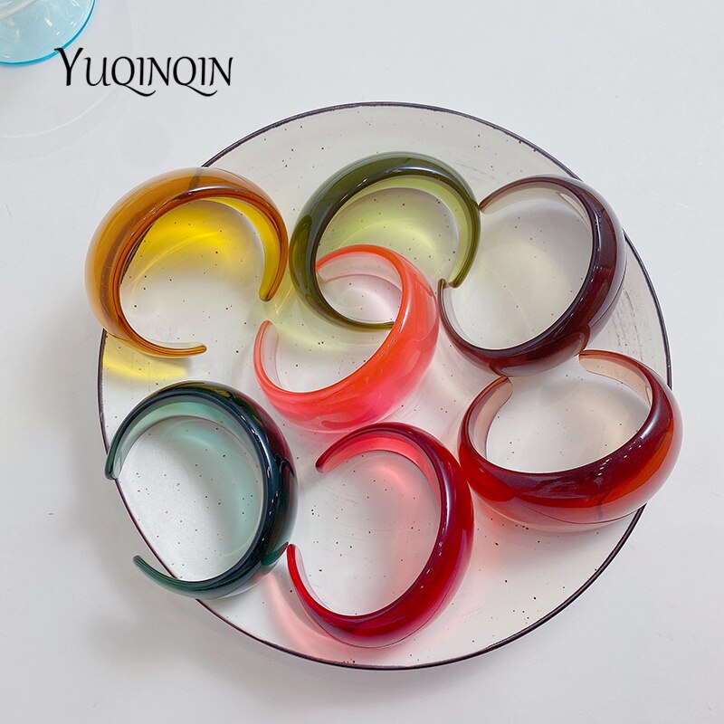 Kleurrijke Geometrische Desinger Charms Bangle Armbanden Voor Vrouwen Wide Resin Indian Open Bangles Voor Meisje Acryl Mode-sieraden