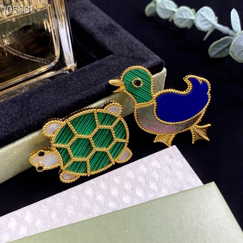 Markenschmuck, retro-brosche im ägyptischen pharao-tier-party-stil, niedliche kleine tierbrosche in gold