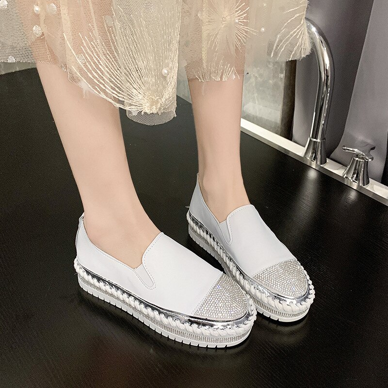 Fujin blanc chaussures décontractées femme nouvelles chaussures printemps chaussures fond épais respirant strass plat femmes chaussures simples: WHITE / 9