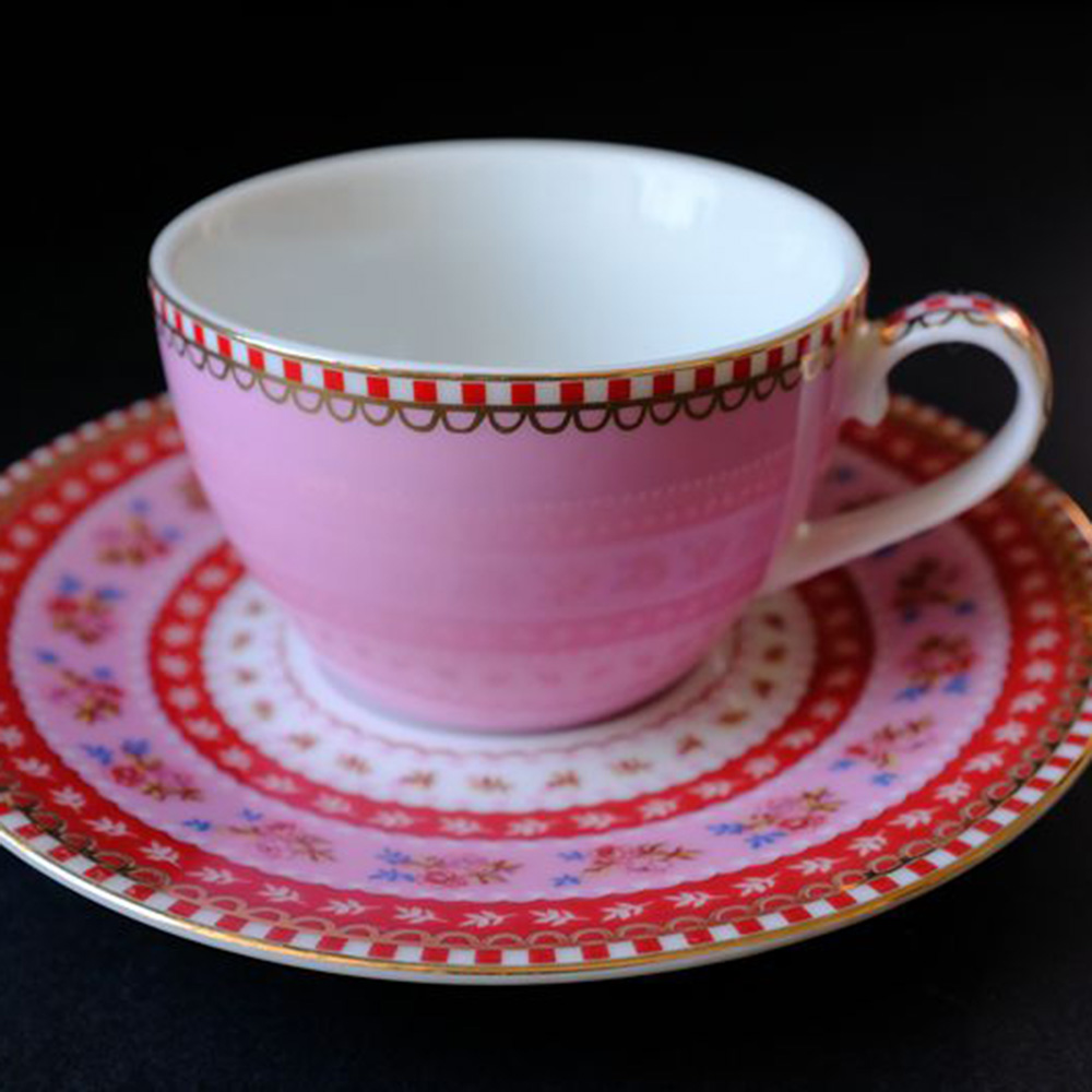 Taza de café de estilo real Golden Top Grade Bone China juego de tazas de té europeo y platillo té de la tarde buen BB95