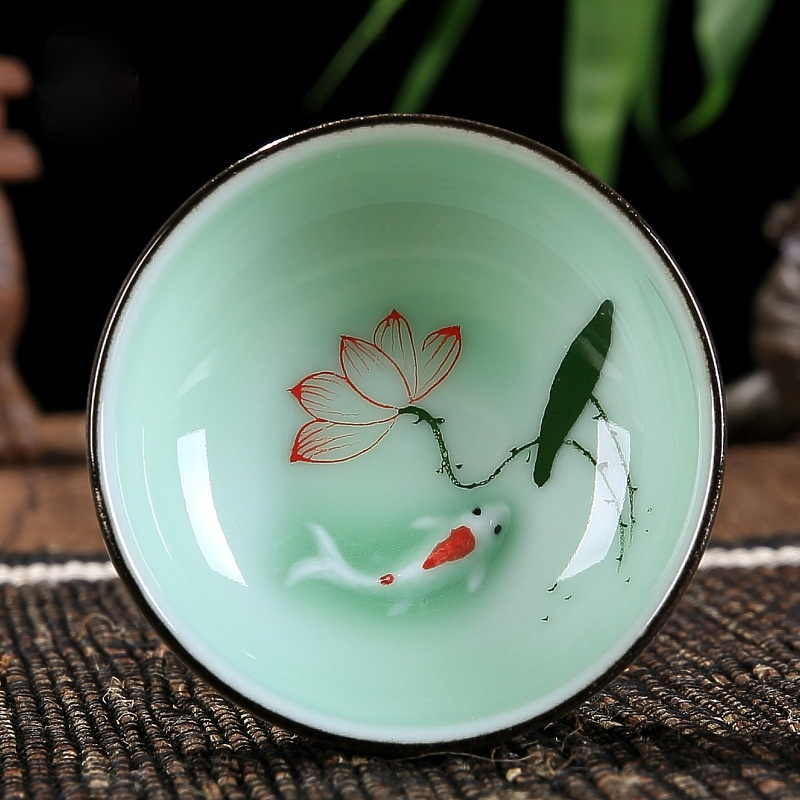 Juego de té chino de Kung Fu Celadon, tazas de té redondas planas de loto Pu'er pintadas a mano, tazas de té de loto de cerámica de carpa individual, 60ml,