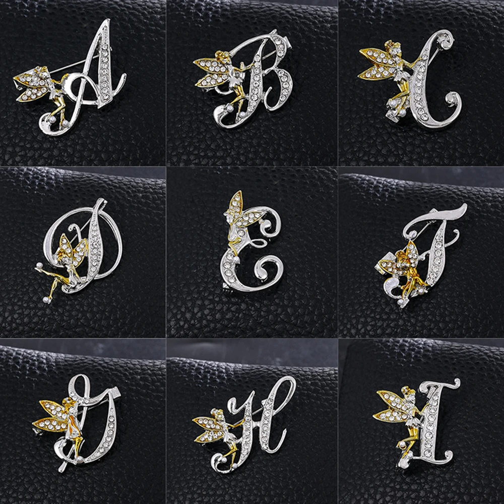 Broche de 26 letras de Ángel de cristal de lujo para mujeres y hombres, diamantes de imitación de A a Z, alfileres para Collar con iniciales de elfo, de , accesorios de joyería