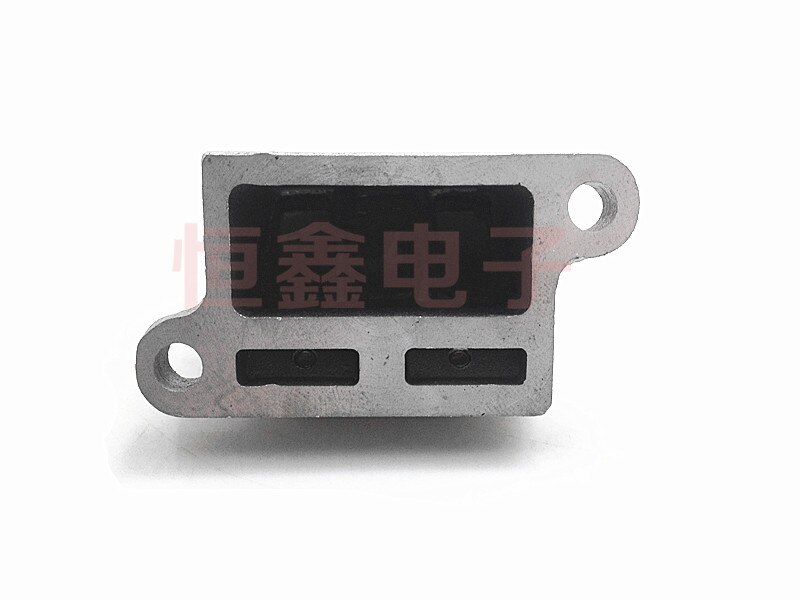 Motorcycle / Scooter AG50 AG60 SJ50 AD50 Inlet Reed Valve for Suzuki 50cc AD 50 Air System Accessories