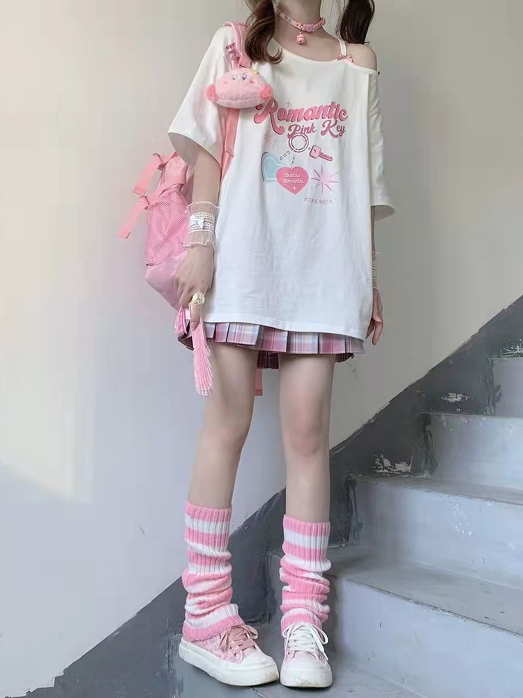 Deeptown-Camiseta Kawaii con hombros descubiertos para mujer, Tops blancos Harajuku para chica dulce, camisetas gráficas bonitas estéticas Y2k, camisa de japonesa