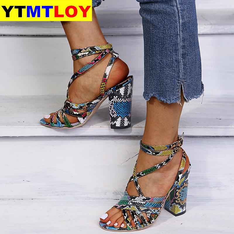 Frauen Sandalen Gladiator High Heels Band Pumpen Schnalle Schuhe Damen Schuhe Super Hohe Quadratische Ferse Schlange muster