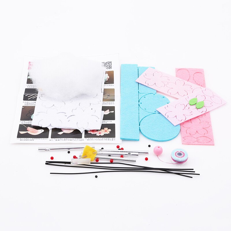 Campanas de viento campana nórdica hecho a mano manualidad de fieltro Pack dormitorio decoración Material textil para manualidades paquete habitación de bebé Decoración: Cherry blossoms