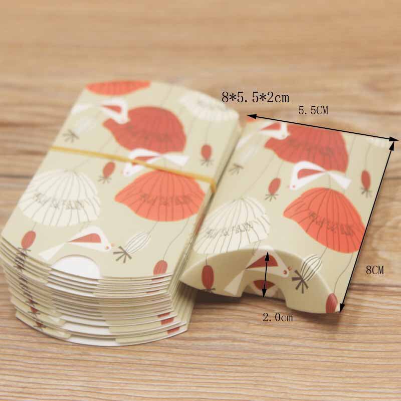 10Pcs Kraft Papier Doos Kussen Vorm Snoep Wedding Favor Supplies Dozen