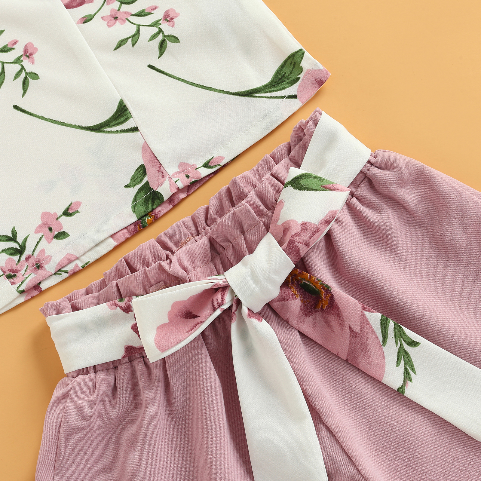 Toddler Kids Girls 2 pezzi Outfit, canottiere senza maniche con volant stampa floreale + pantaloncini elastici in vita con cintura Set estivo 2-7T