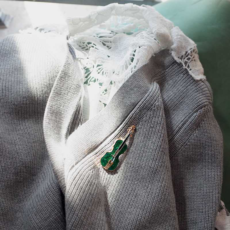 Mode Muziekinstrumenten Gitaar Viool Cello Piano voor Vrouwen Meisje Kinderen Kraag Broche Cap Rugzak Pak Pin