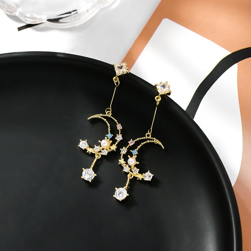 ¡Novedad de ! Pendientes coreanos bonitos de cristal brillante a la para mujer, pendientes largos elegantes de modelado de Luna de metal huecos finos