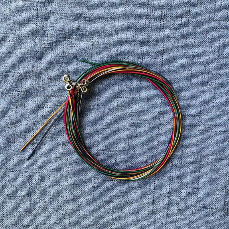6 stuks/set akoestische gitaarsnaren regenboogkleurige gitaarsnaren voor akoestische folkgitaar klassieke gitaar meerkleurig