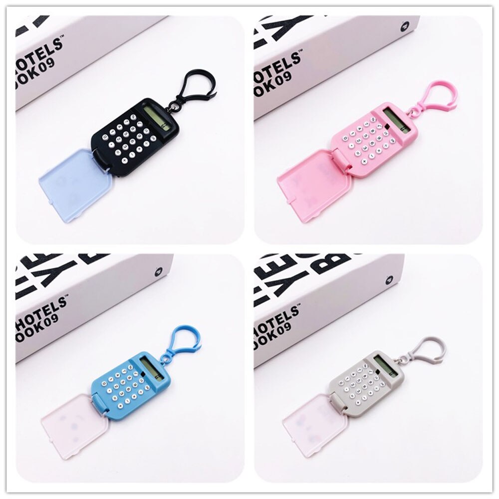 Kawaii Mini Calculator Pocket Size 8 Cijfers Display Cartoon Leuke Creatieve Sleutelhanger Rekenmachine Briefpapier Berekenen Tool