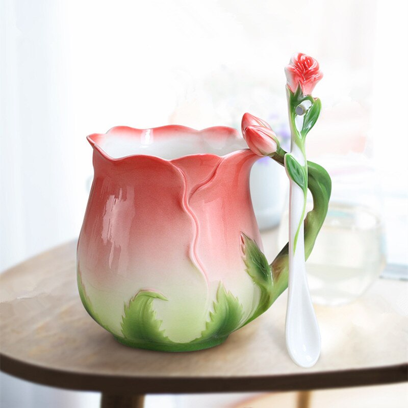 Europese Stijl Emaille Keramische Mok Creatieve 3D Rose Bloemvorm Theekopjes Pastorale 4 Kleuren Ontbijt Melk Cups Met Lepel