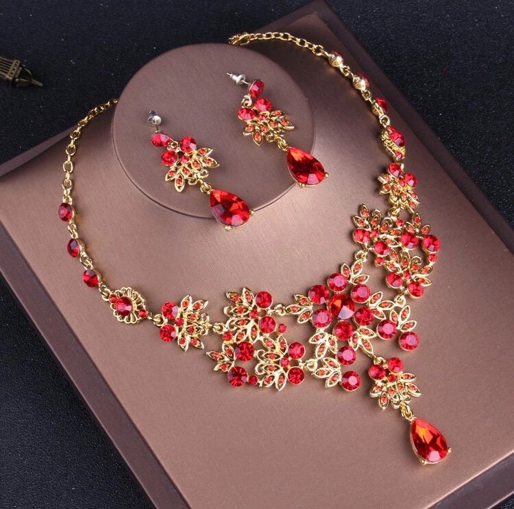 Baroque Vintage Gold Red Bridal Jewelry Sets with Tiaras Choker Crystal Rhinestone Necklace Earrings Set Wedding Crown: 2Pcs Jewelry Set
