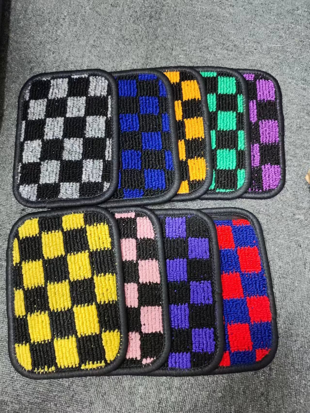 4PCS Carpet Floor Mat Dadu Dice Car Floor Mat Accessories Classical Anti-Slip Checkered Print Floor Foot Pad Mats