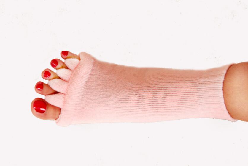 Calcetines para aliviar el dolor, dispositivo de pedicura, corrección de Hallux Valgus, cinco dedos del pie, separadores de dedos, 2 uds.: Rosa
