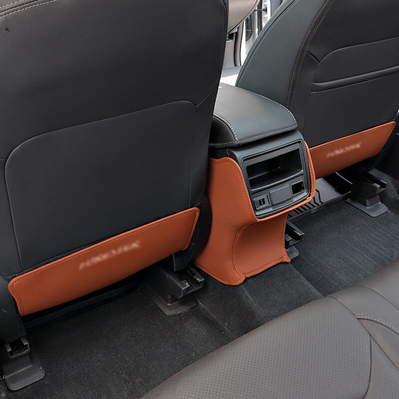 QHCP-alfombrilla de microfibra de cuero para asiento de coche, antipatadas, reposabrazos, almohadilla antipatadas para niños, poste B, pilar para Subaru Forester 19-22, estilo de coche