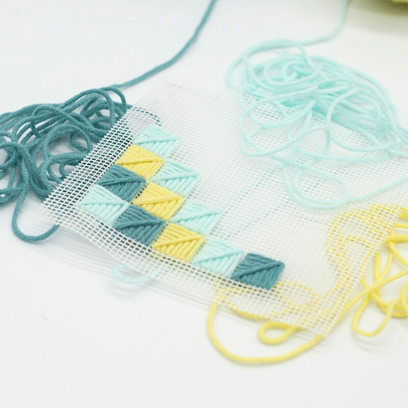 Mesh Cloth Thread Yarn Embroidery Needle Threader Set For Latch Hook Rug Hooking