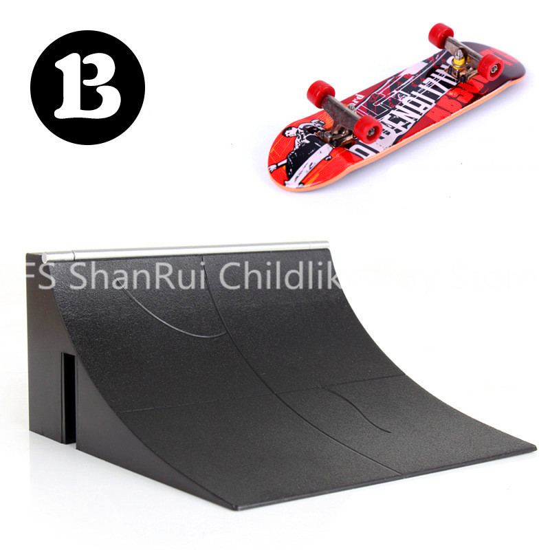 Mini Tabla de patinaje de entrenamiento con pista de rampa, Mini monopatín de juguete, juego de patinetes: B
