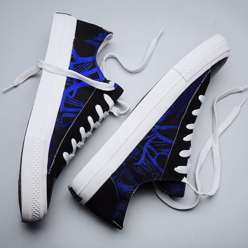 nouveaux hommes toile chaussures vulcanisé chaussures conseil chaussures décontracté graffiti marée chaussures bas-haut sport chaussures pour hommes: royal blue / 43