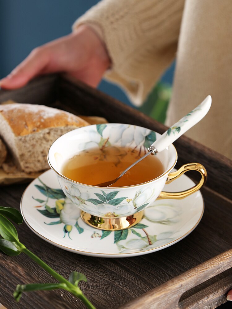 Cute Porcelain Coffee Cup Set Cappuccino Travel Modern Reusable Cup And Saucer On-glazed Filizanki Do Kawy Drinkware BD50CS