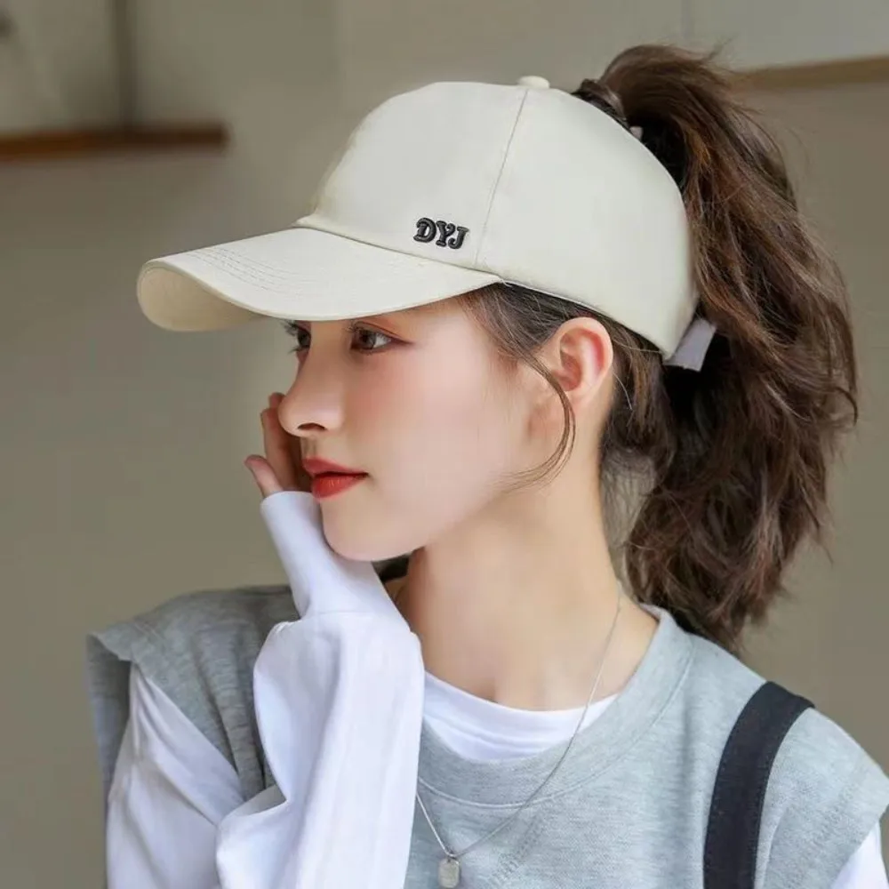 La gorra de béisbol deportiva de verano se puede atar con coletas altas, tapas vacías, sombreros y gorras con sombrilla: Marfíl