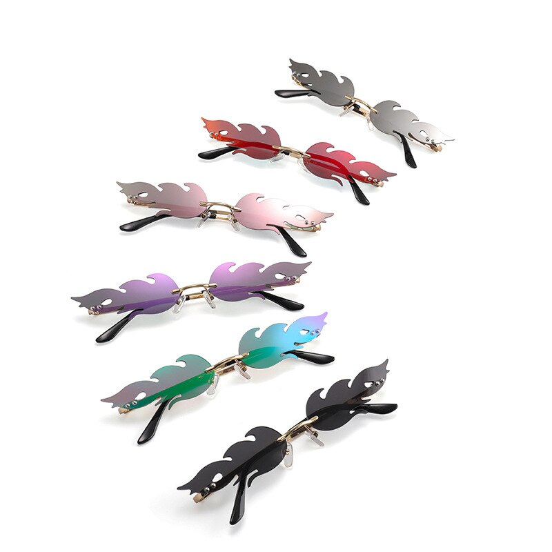 Lunettes de soleil «flammes de feu» de luxe pour femmes, ondulées, teintes métalliques pour femmes, verres miroir UV400