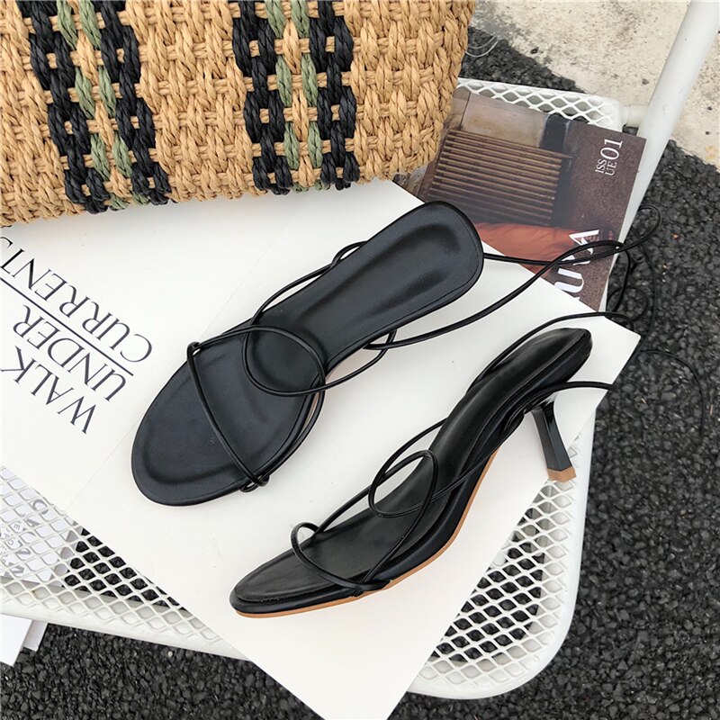 Zomer Retro Dunne Strip Vrouwen Gladiator Sandalen Mode Open Teen Fijne Hak Vrouwen Romeinse Sandalen Enkelbandje Hoge hakken: Black / 7