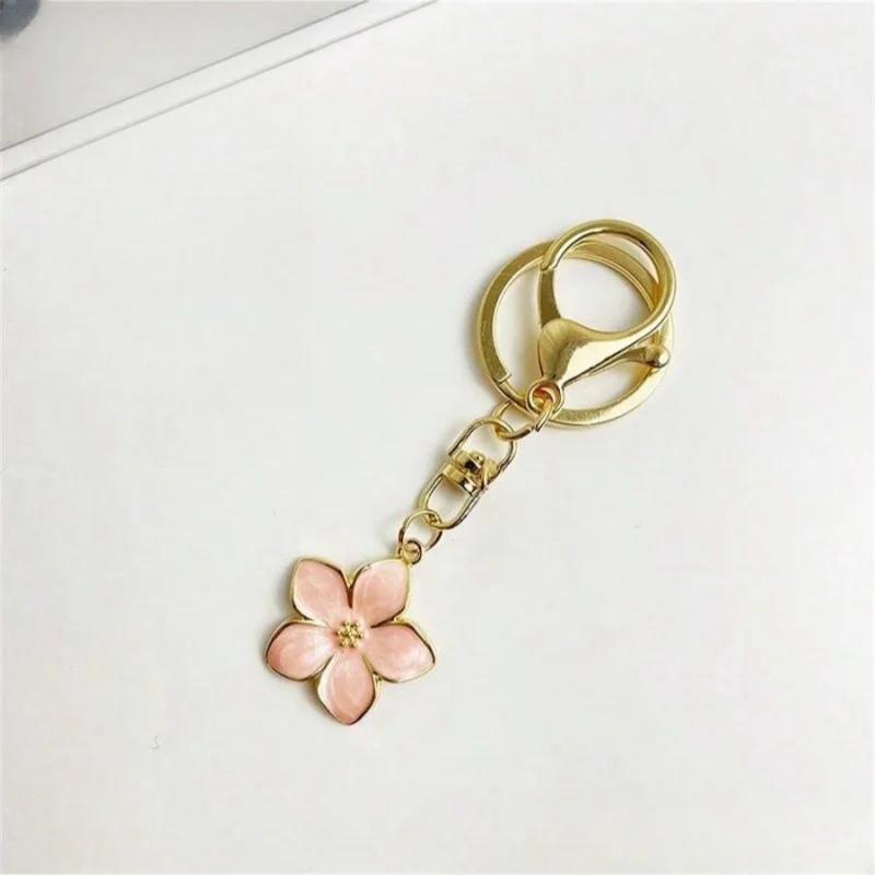 White Pear Blossom Keychain Cute Accessories Keychain Couple Matching Keyrings Pendant Items For Boutique