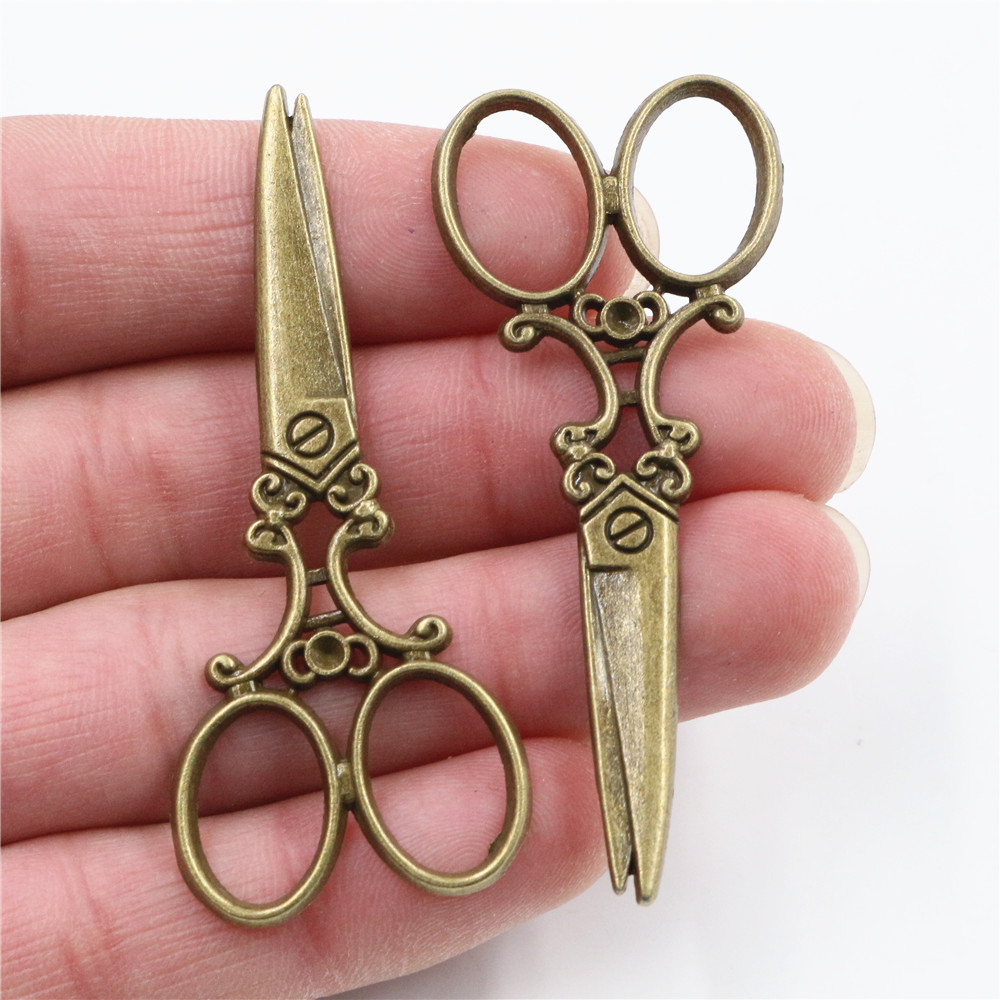 60x25mm 6 uds. Antiguo bronce y plata plateado tijeras abalorios hechos a mano colgante: DIY para collar de pulsera: Color amarillo dorado claro