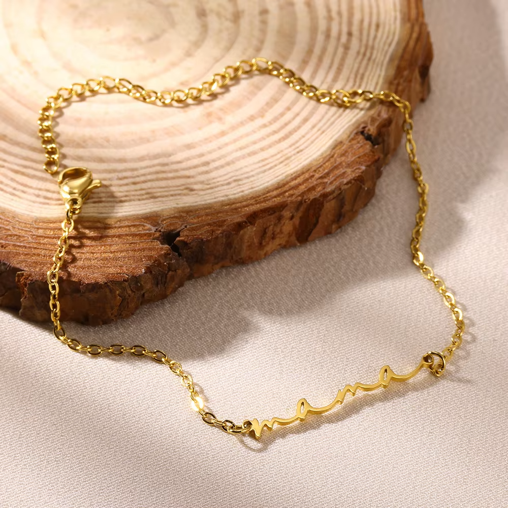 Delicate mini "mama" letter bracelet for women, gold-colored, stainless steel, elegant adjustable link chain, mother's day jewelry, mum gift