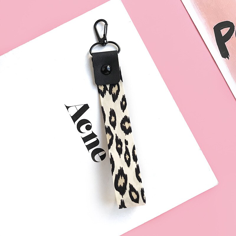 1 Pcs Leopard Print Phone Holder Key Lanyard Hanging Neck Rope ID Badge Holders Phone Neck Straps with Key Clip 2 Sizes: H06
