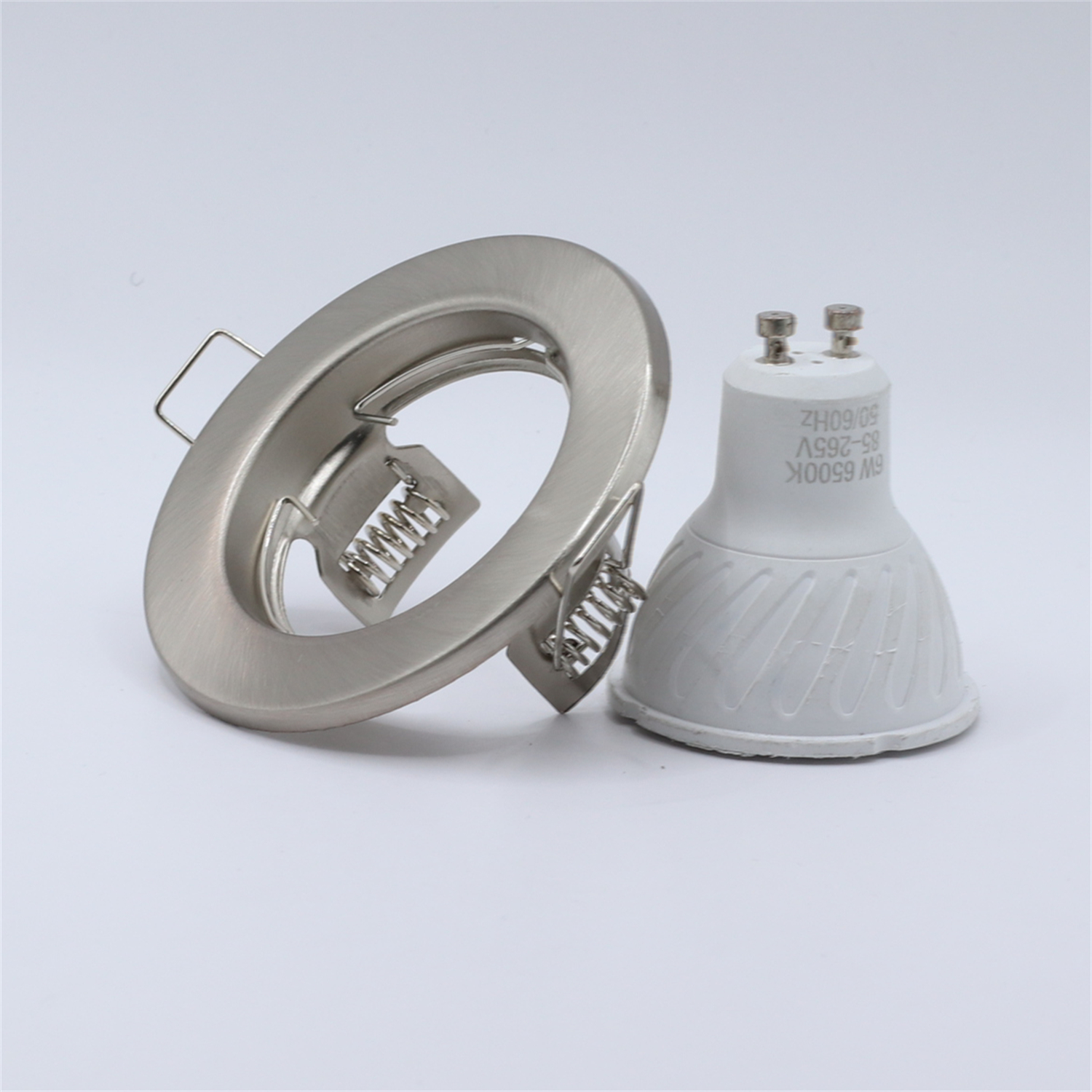 Focos de techo empotrados de níquel satinado, GU10, agujero de corte de Metal redondo, 60mm, marco de fijación