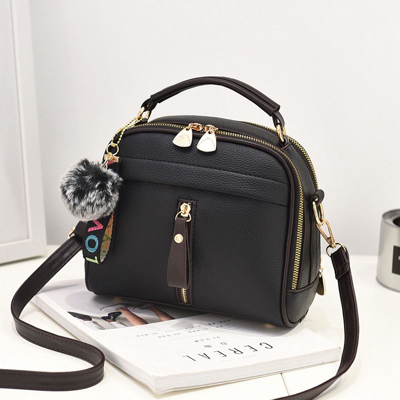 Crossbody taske til kvinder håndtaske pu læder fuldmåne slik farve cutefur bold skalform taske kvinder skuldertasker  kl753: Sort