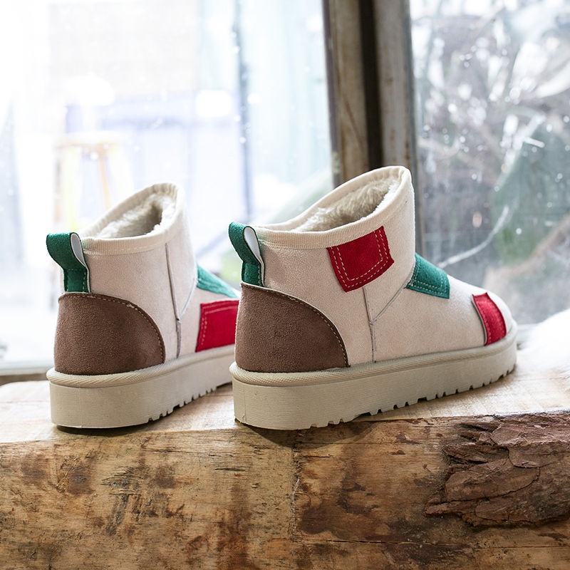Snowboots Vrouw Winter Dikker Fluwelen Vrouwen Katoenen Schoenen Platte Instappers Antislip Enkel laarzen Patchwork Zwart Beige