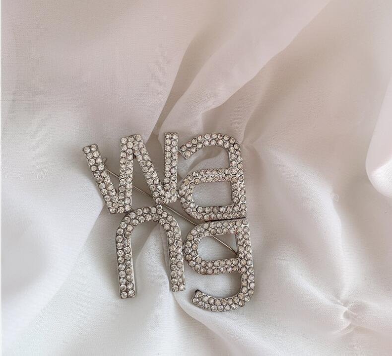 Trendy women temperament fashionable full rhinestone super flash irregular letter brooch suit corsage