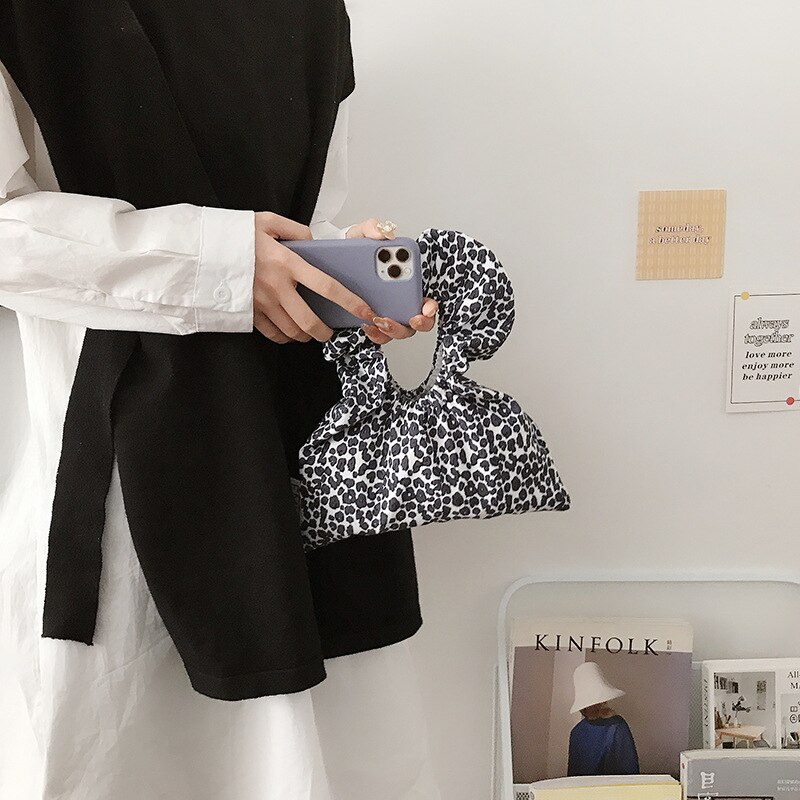 Lotus Leisure Hand Tas Luipaard Print Vrouwelijke Tas Japan En Korea Chic Canvas Tas Kleine Tas