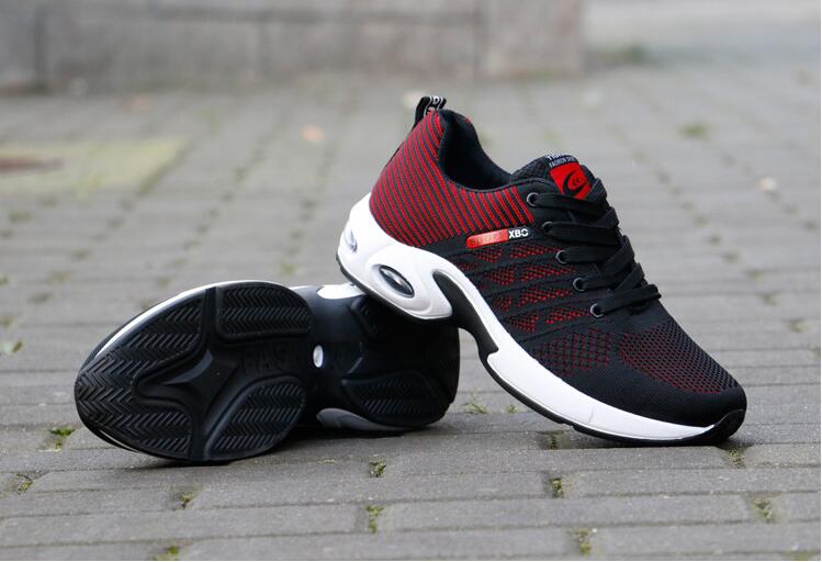Klassiske sko herre sneakers sommer mesh åndbare wedges sneakers til mænd plus størrelse 39-44