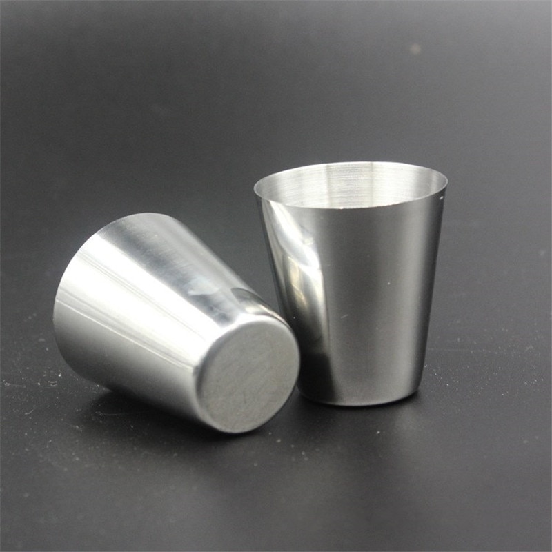 4 pz/impostato 30ml in Acciaio Inox per Esterni Tazza di Corsa per il vino Whisky Tazze per il Campeggio Bere il Tè Bottiglia di Acqua Caffè articoli per la tavola