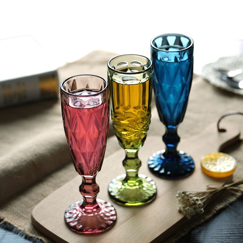 150ml sett  av 3 årgang flerfarget lettelse champagneglass juice kopp gravering høy fot glass vin kopp