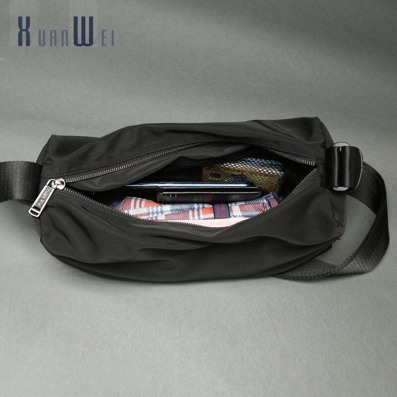 Xuanwei Unisex Mode Messenger Bag Zwarte Schoudertas Casual Sport Bag Zachte Doek Messenger Bag Kleine Dagelijkse