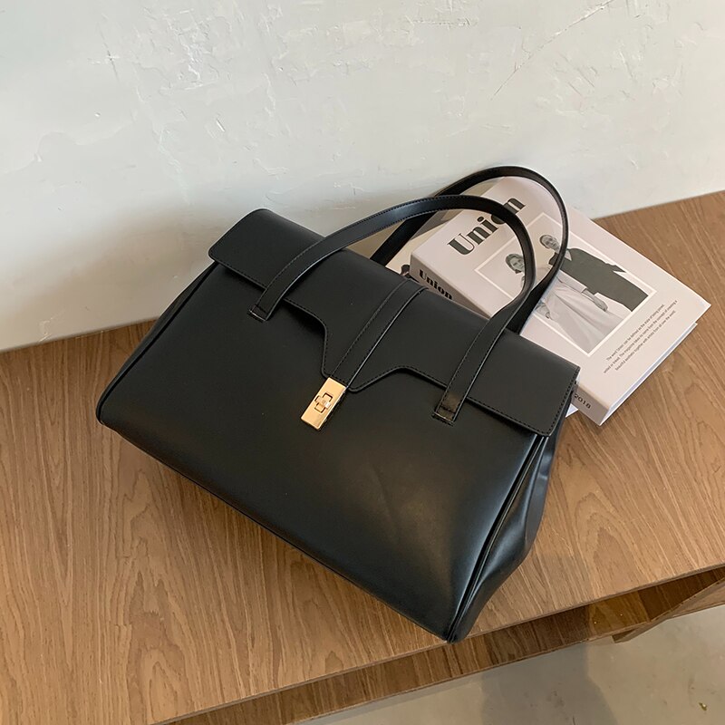 Couleur unie grand sac fourre-tout nouvelle en cuir PU femmes concepteur sac à main voyage haute capacité sacs à bandoulière: Black