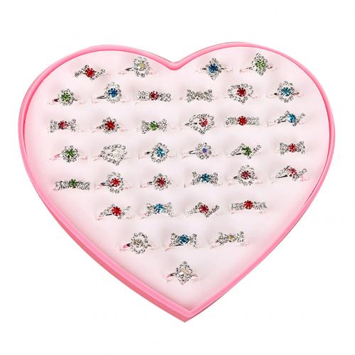 Mixed 36pcs Kids Cartoon Assorted Flower Animals Crystal Alloy Adjustable Children Ring Girl Birthday Party: Geometric Shape