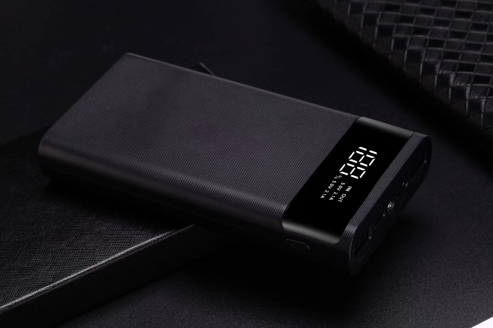 Dual USB Micro USB Type C Power Bank Shell 5V DIY 6*18650 Case Battery Charge Storage Box Without Battery: 6x18650 Black