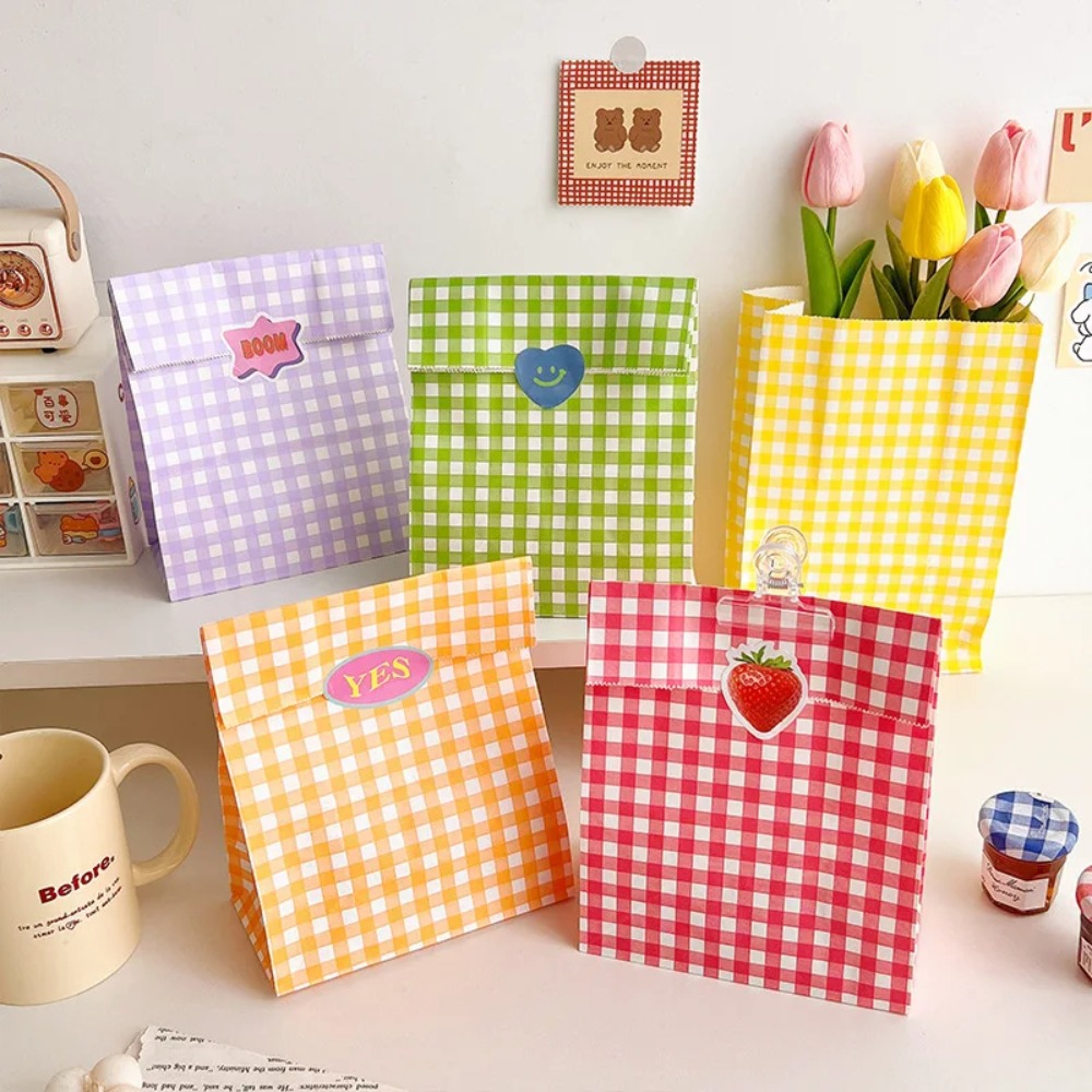 Bolsa de papel Kraft a cuadros colorida, embalaje de flores para aperitivos, galletas y dulces, bolsa de almacenamiento Vertical, de de cumpleaños y boda, 5/10 Uds.