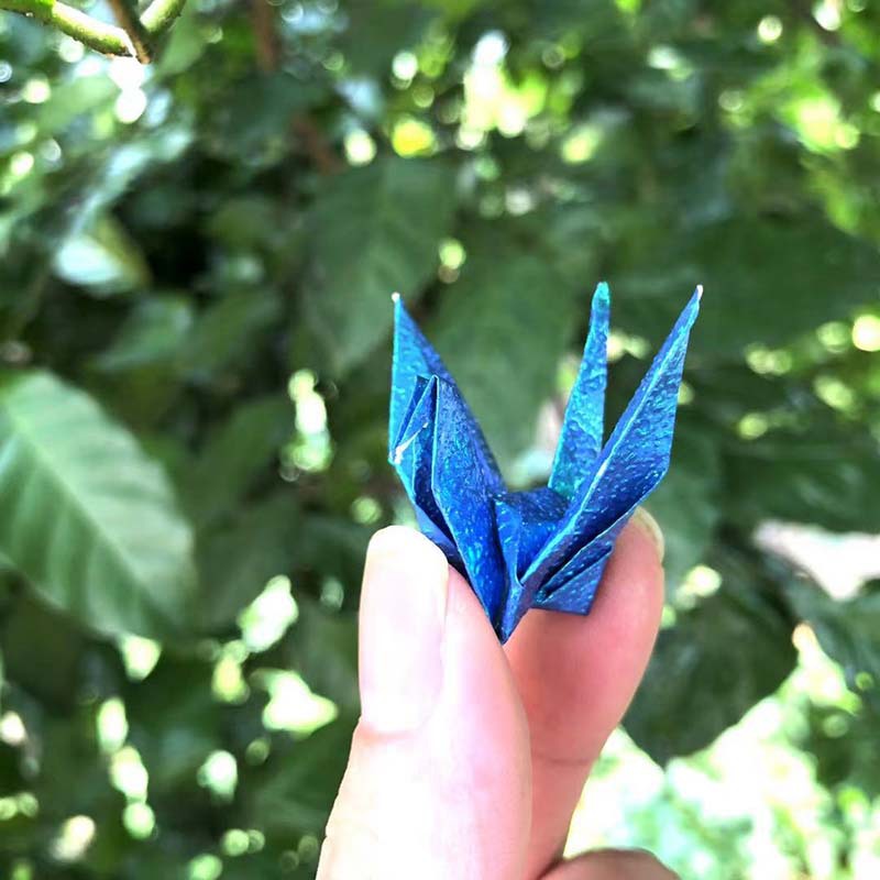 20P Glitter Origami Paper Cranes Folded Paper Cranes Birds DIY Wedding Birthday Party Backdrop Children Home Decoration Supplies: dark blue 20pcs