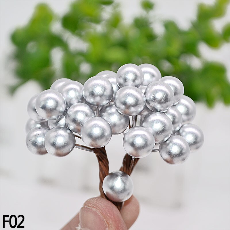100 st / parti 10mm röda körsbär konstgjorda blommor frukt ståndare körsbär diy bröllop dekoration årslådor kransar blomma: Silver-