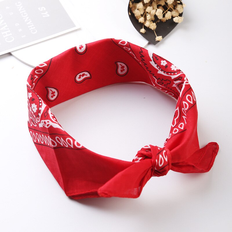 1Pc Black Bandana Headwear Hair Band Neck Scarf Wrist Wraps Square Scarves Print Handkerchief Hair Accessories for Women